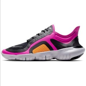nike barefoot running shoes womens